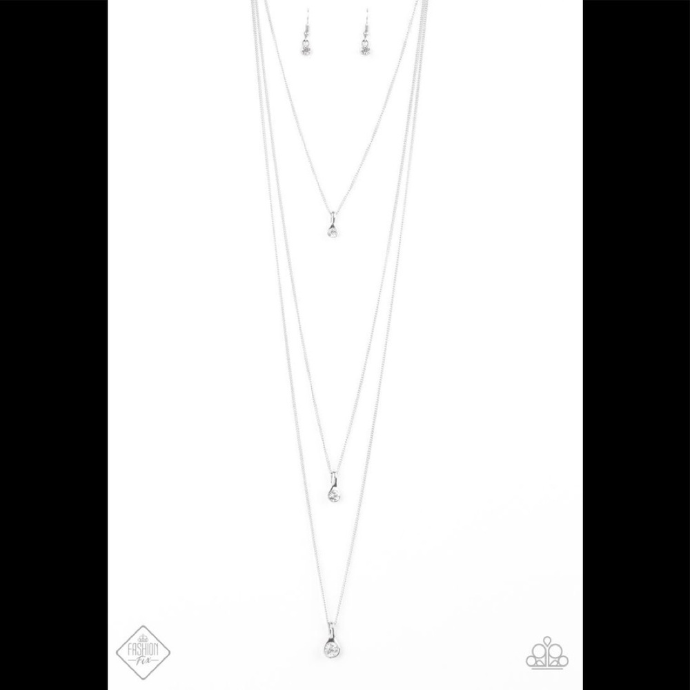 ✨3 for $10✨ Silver necklace